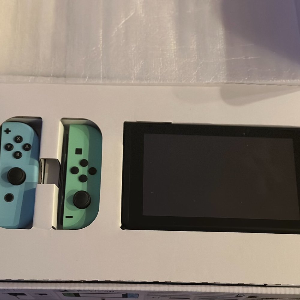 Host pick! Nintendo Switch Animal Crossing Edition - Like New in Box
